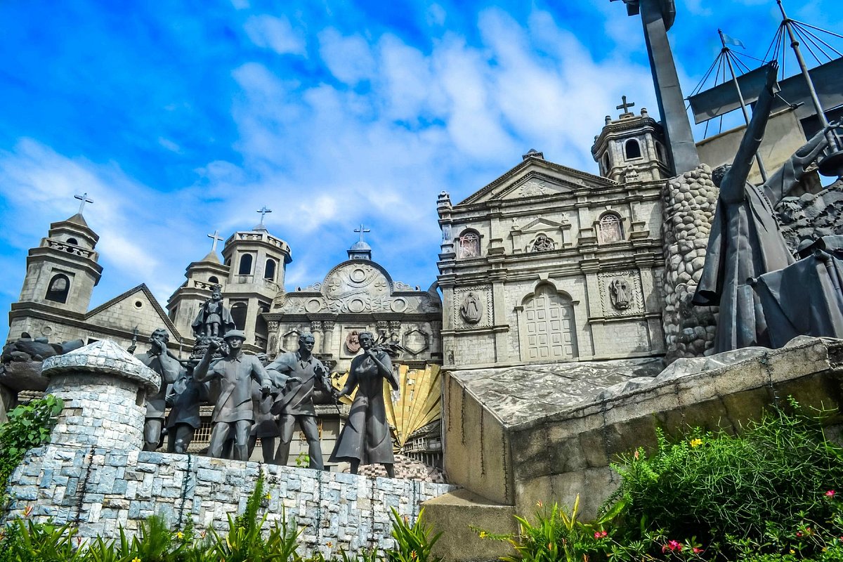 heritage monument in Cebu