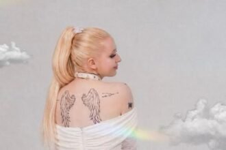 Addicted Lyrics By KaylaRose (Alternative)