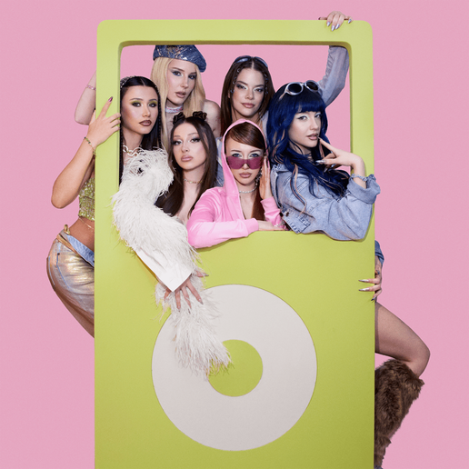 Toz Pembe Lyrics By manifest