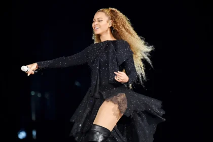 Beyoncé's "Morning Dew (Donk)" Remix Pack Reunites Her With JAY-Z — And the Beyhive Is Losing It