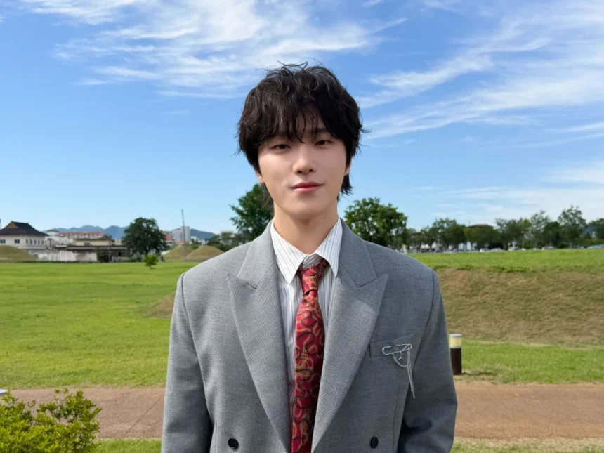 SEVENTEEN's DINO Just Became Picheolin, And His Debut Album Is A Love Letter To Korea's Street Music Era
